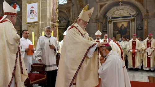 Gratitud de la Iglesia de Santiago por ordenación episcopal del obispo Luis Migone