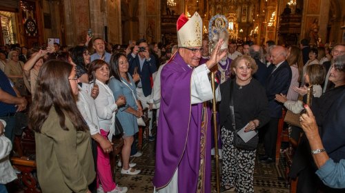 La Iglesia de Santiago da una fraternal bienvenida a su nuevo Arzobispo