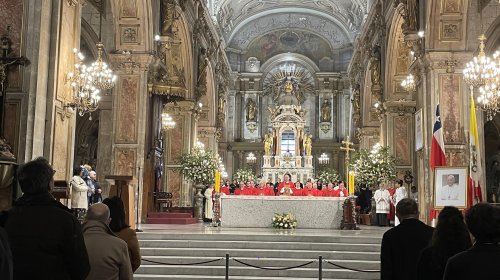 Celebración de la Solemnidad de los Santos Apóstoles Pedro y Pablo en la Catedral Metropolitana de Santiago
