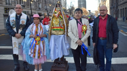 Comunidad boliviana celebró su día y la festividad en honor a la Virgen de Copacabana