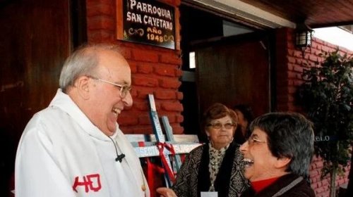 Padre Gerard Ouisse, fallece el histórico párroco de La Legua