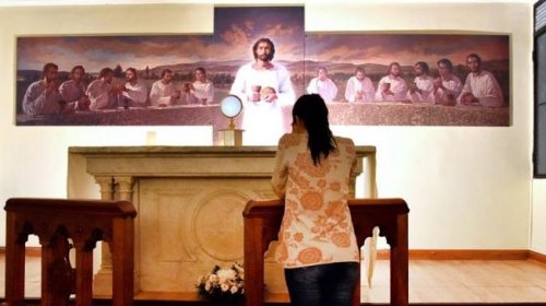 24 horas con el Señor: adoradores de Santiago intercederán antes del inicio del Año Jubilar 2025