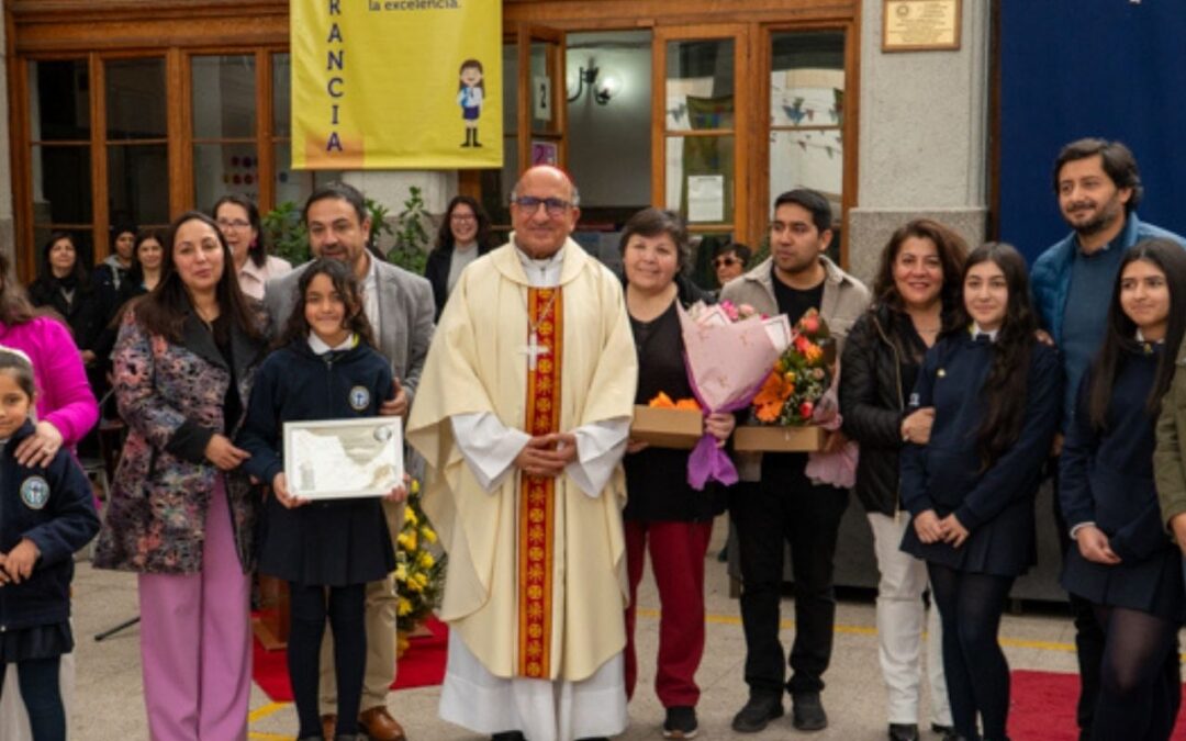 Colegio Santa Elena de la comuna de Santiago celebra 112 años de historia
