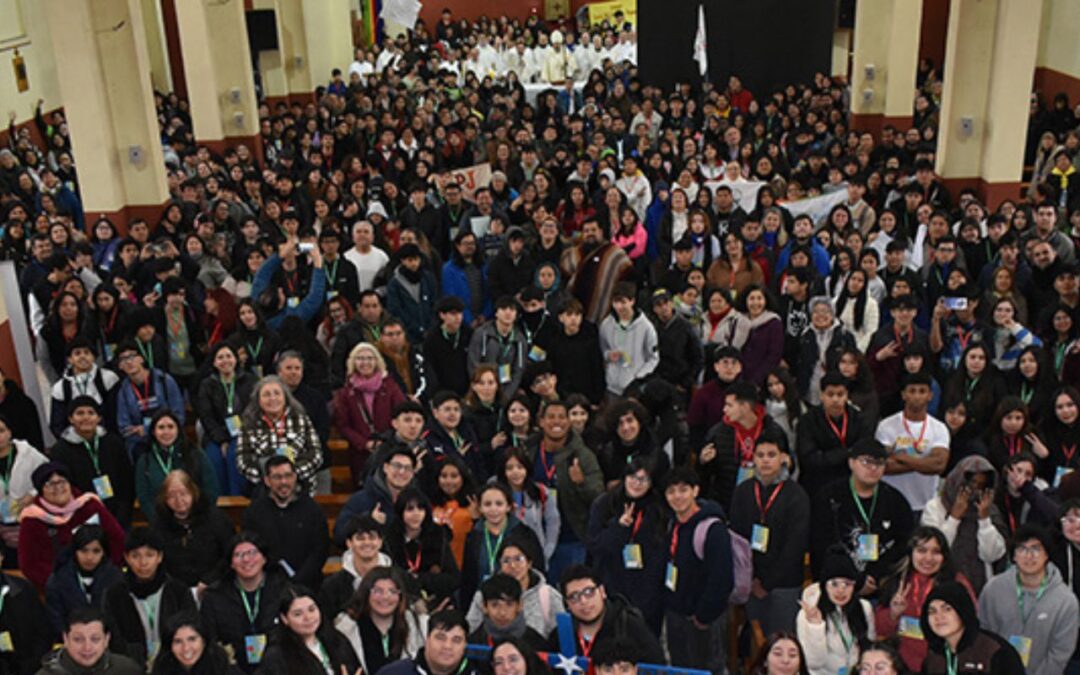 1500 jóvenes se reúnen en el Santuario de San Alberto Hurtado